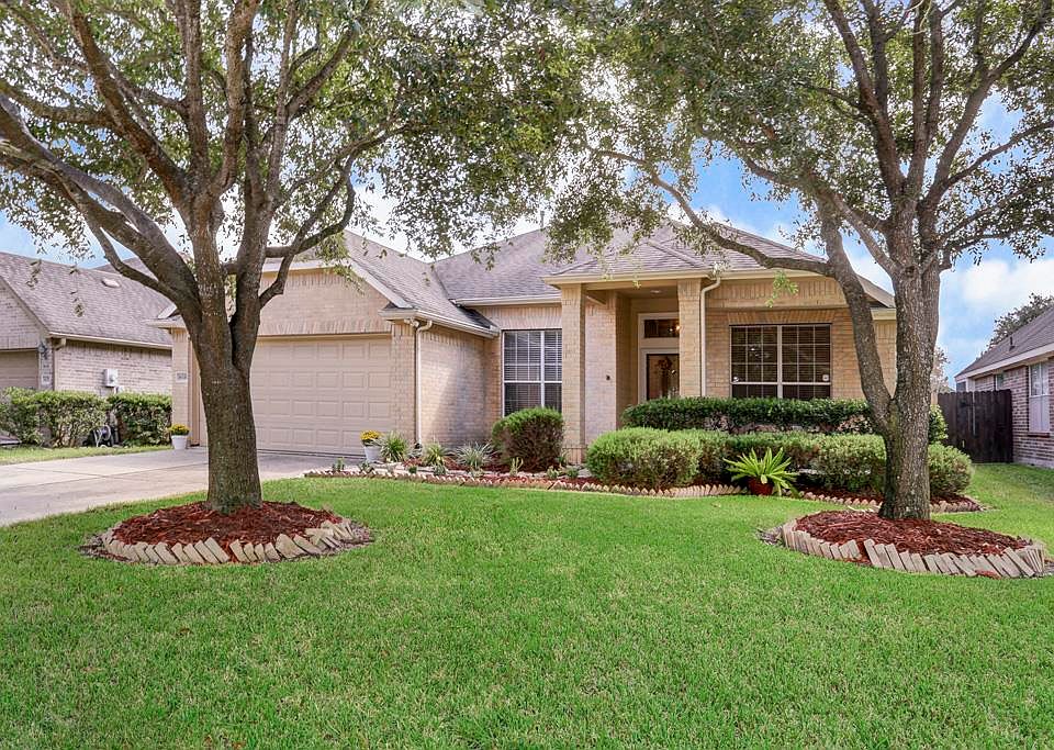 1st image of 18335 Farriswood Ct