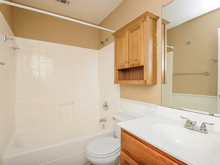 1626 Redwood Dr — Photo 15