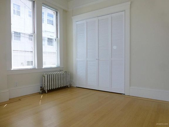 4th image of 3475 16th St APT 5