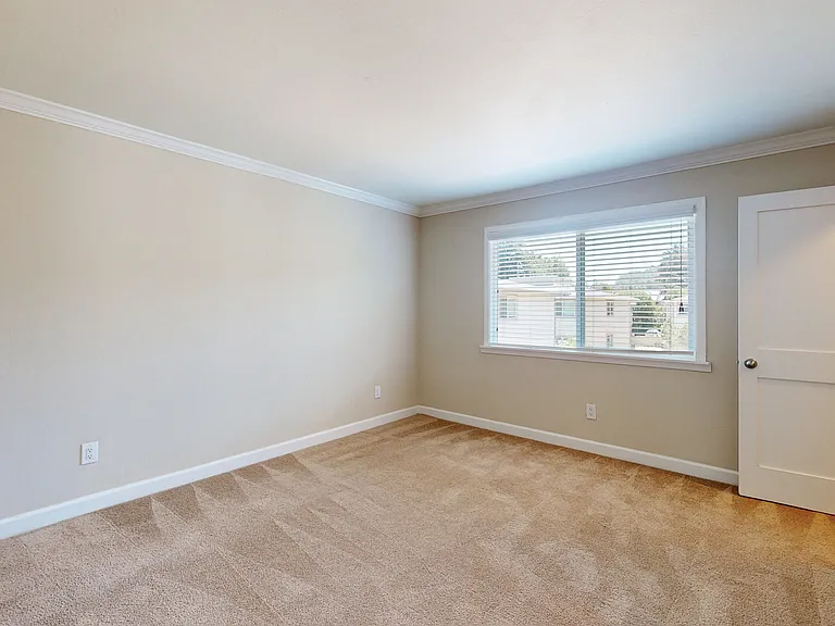 335 Enfrente Rd #28 — Photo 11