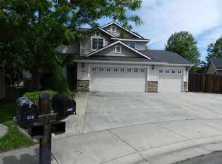 426 E Moskee St, Meridian, ID 83646