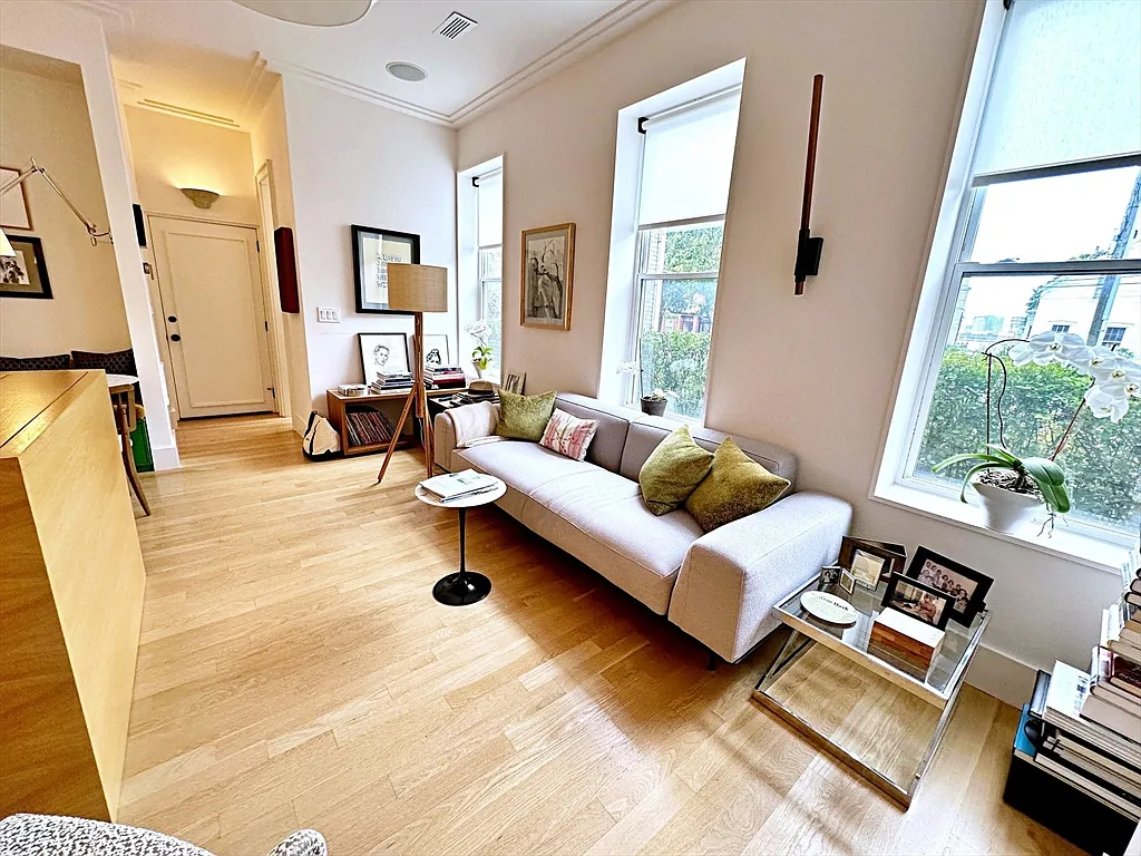 Building Photo - 206 Webster St #1A