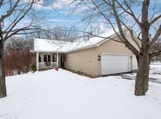 2163 Overlook Dr, Bloomington, MN 55431