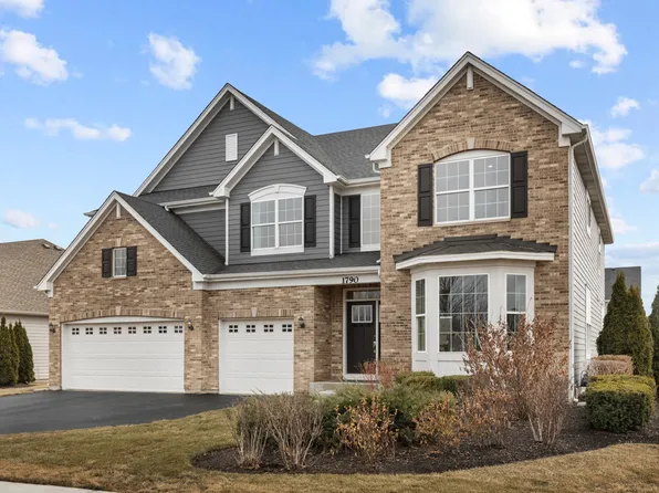 1790 Coralito Ln, Elgin, IL 60124