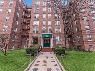 142-35 84 Drive #6K, Jamaica, NY, 11435