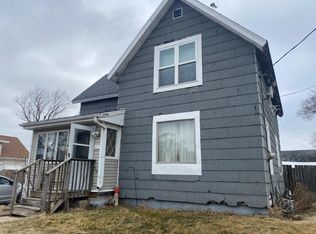 1011 N Greenfield Ave, Waukesha, WI 53186