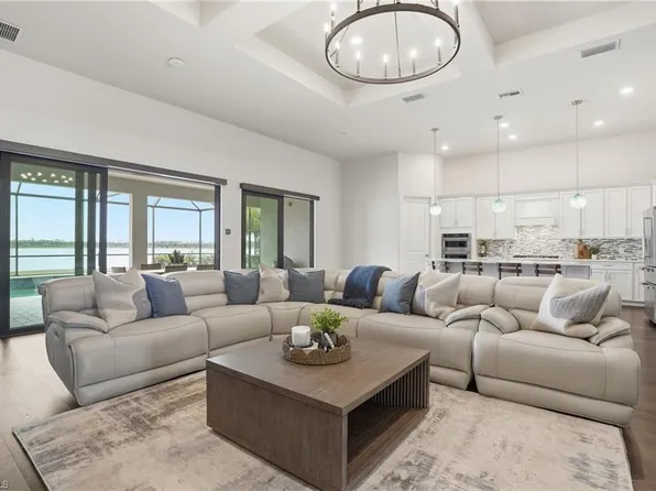 19696 Aqua View LN, FORT MYERS, FL 33913