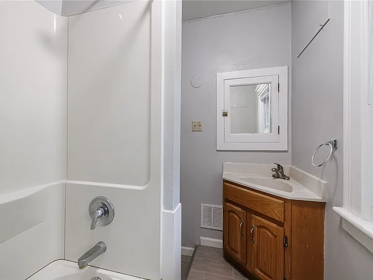 36 Morningside Park — Photo 14