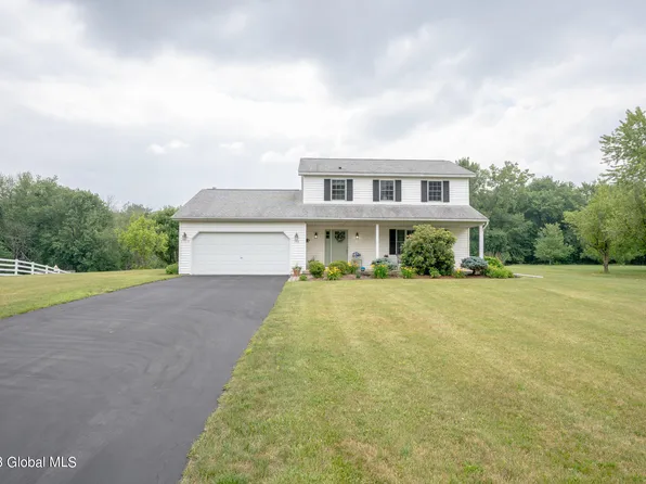 1510 Maplecrest Drive, Castleton On Hudson, NY 12033