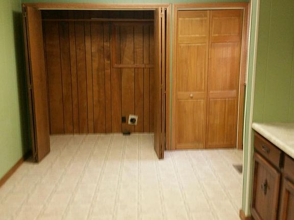 3rd image of 928 N Noble St
