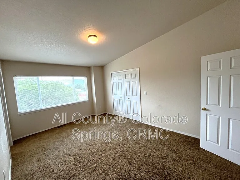 4719 Iron Horse Villas Point — Photo 12