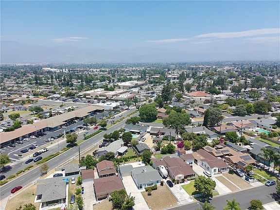 5th image of 929 S Russelee Dr