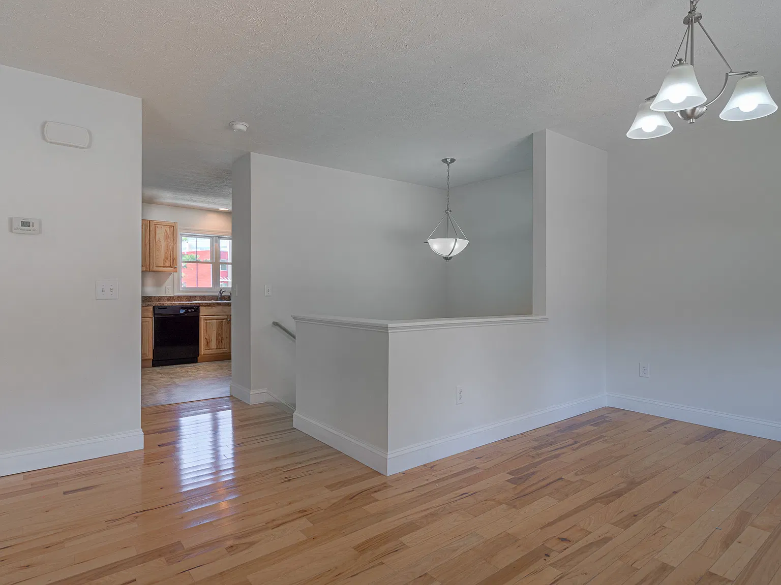 2 bed, 1680 sqft, $1,400 — Photo 3