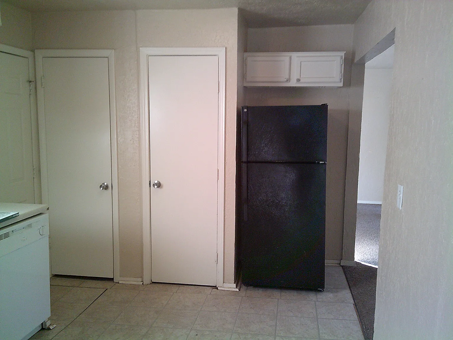 4 bed, 1235 sqft, $750 — Photo 2