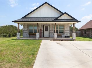 1124 Thicket Trl, Granbury, TX 76048