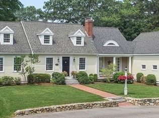 654 Haverhill St, Reading, MA 01867