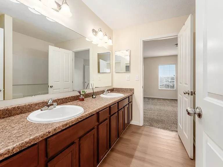 7422 Sancus Blvd — Photo 20