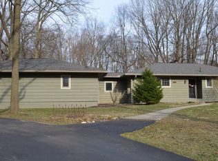 1500 N Waverly Rd, Lansing, MI 48917