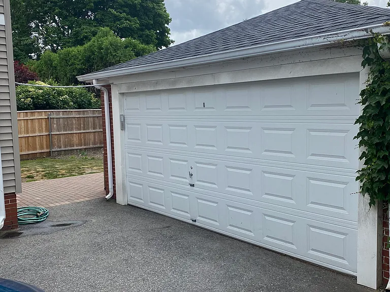 404 River Ave — Photo 18