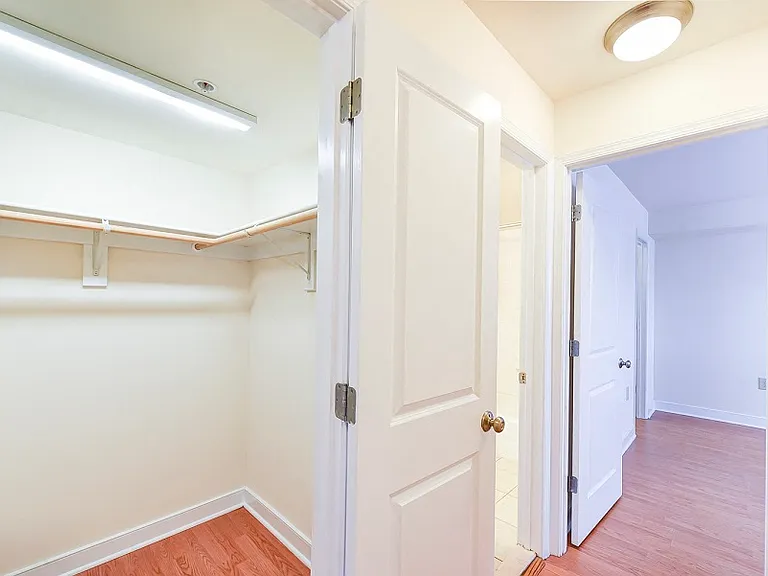 Jasper Place — Photo 12