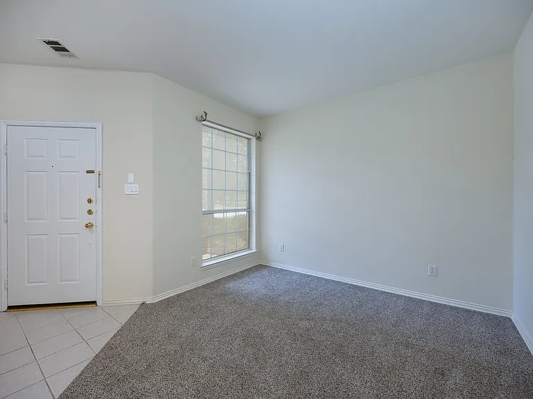 6609 Amesbury Ln — Photo 2
