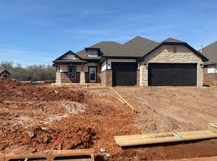 2905 SE 24th St, Moore, OK 73160