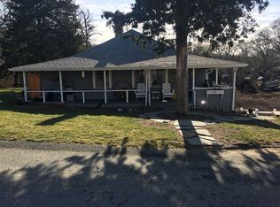 37 Circuit Ave, Bourne, MA 02532