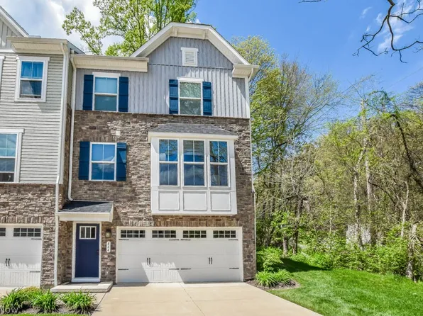 844 Buckeye Dr, Akron, OH 44303