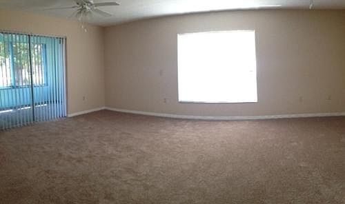 4th image of 2218 Dorris Dr