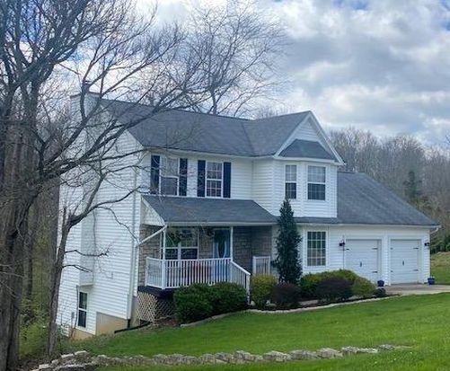 1853 Cove Cir E, Lawrenceburg, IN 47025