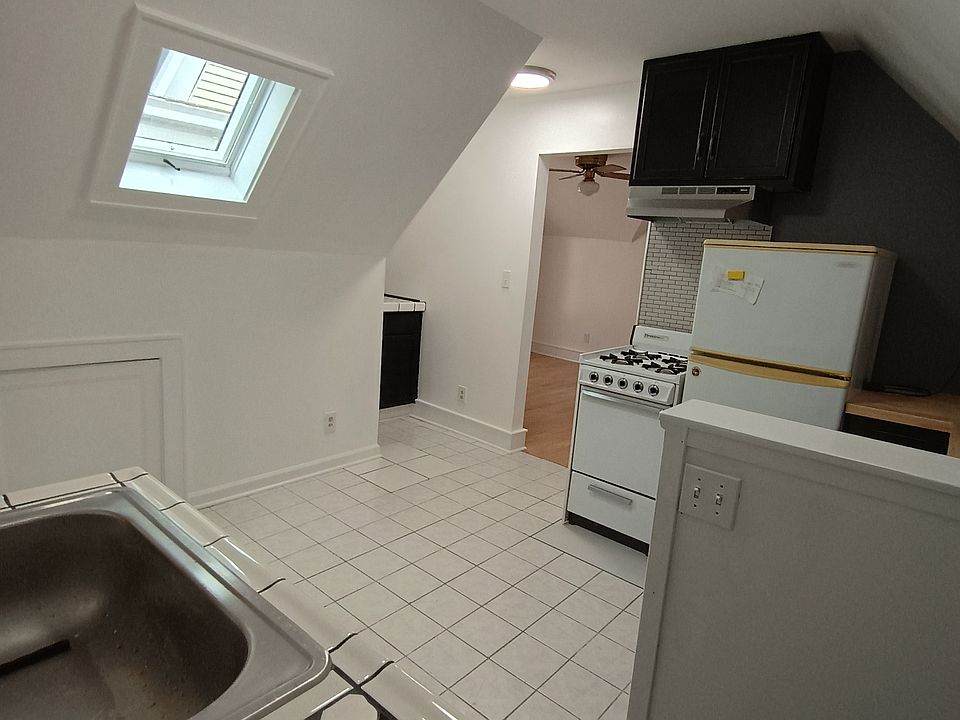 1st image of 2834 N Fratney St #A