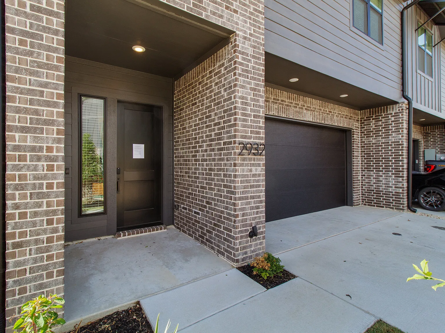 4 bed, 4.5 bath, 1849 sqft, $3,400 — Photo 2