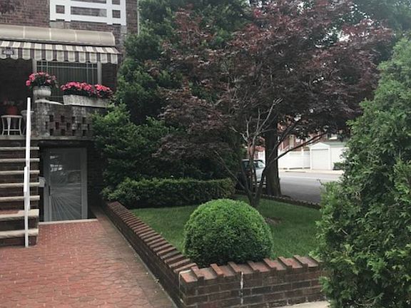 2nd image of 4265 Bedford Ave