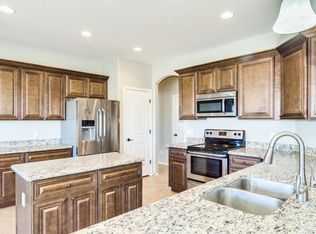 13819 S 205th Ln, Buckeye, AZ 85326