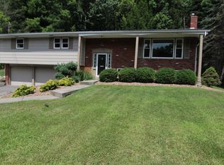 35 Panorama Dr, Binghamton, NY 13901