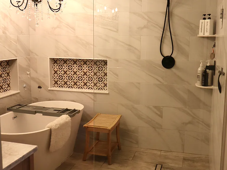 Double headed shower.