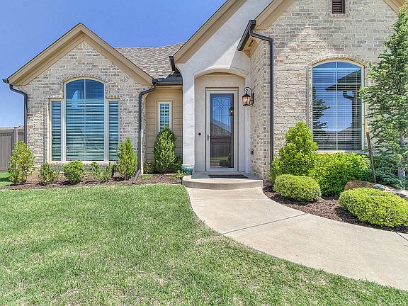 2nd image of 8108 Crestone Dr