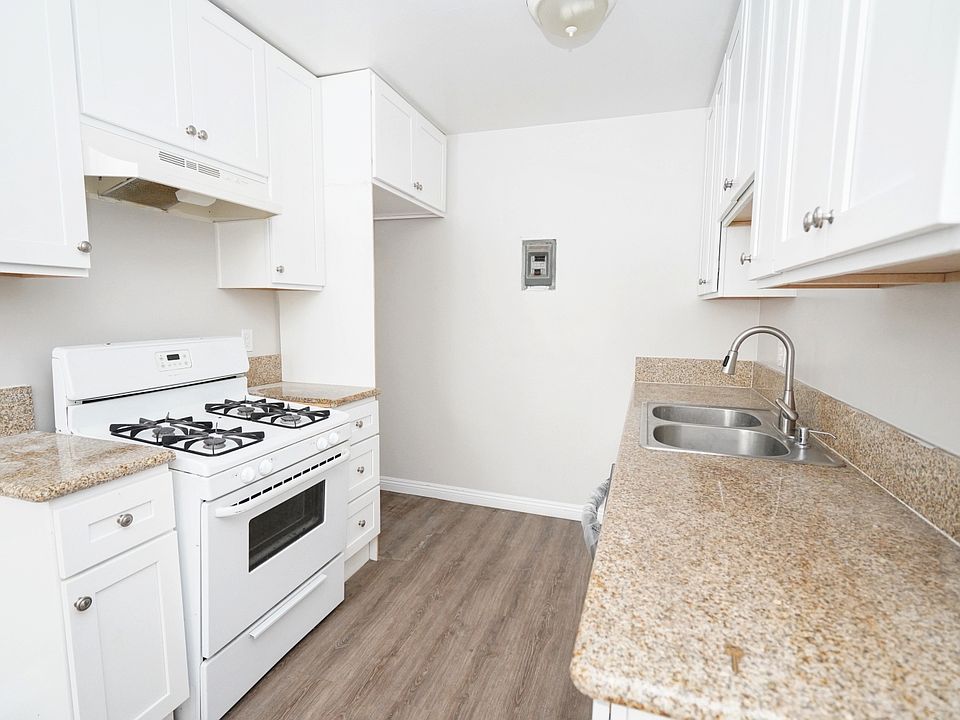 1st image of 220 N Avenue 57 #12