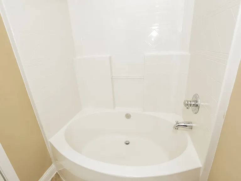 4700 Kiddle Ln — Photo 9