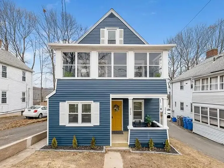 212 Greene St — Photo 2