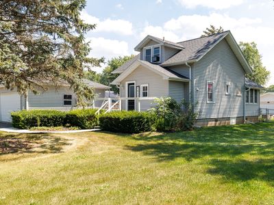 1413 Sunnyside Dr, Johnsburg, IL, 60051