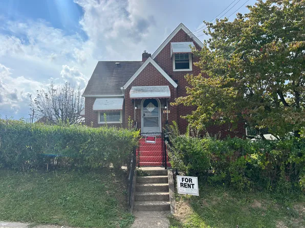 823 School St, Clairton, PA 15025