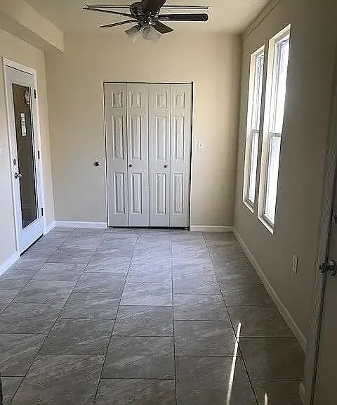205 Adams St NE #3 — Photo 9