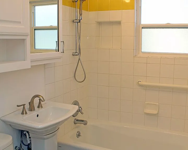8401 NE Going Pl — Photo 19