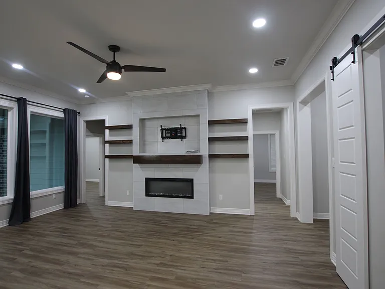 1707 Jessica Dr — Photo 10