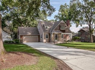 5600 W 61st Ter, Mission, KS 66202