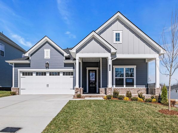 1098 Callaway Dr #74, Lebanon, TN 37087