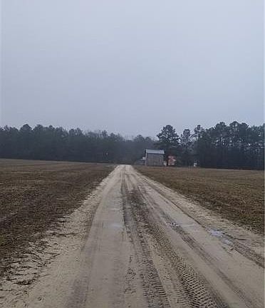 3rd image of 00000 W Munns Ln