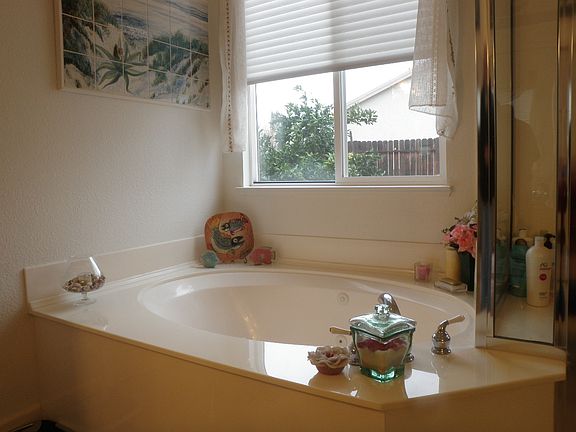 3rd image of 4168 Tahoe Vista Dr