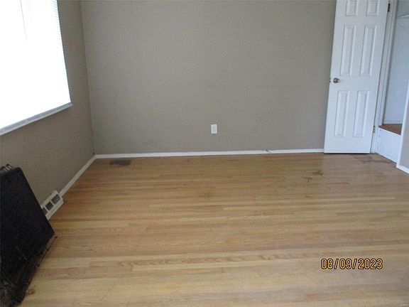 2nd image of 1825 Flamingo Dr